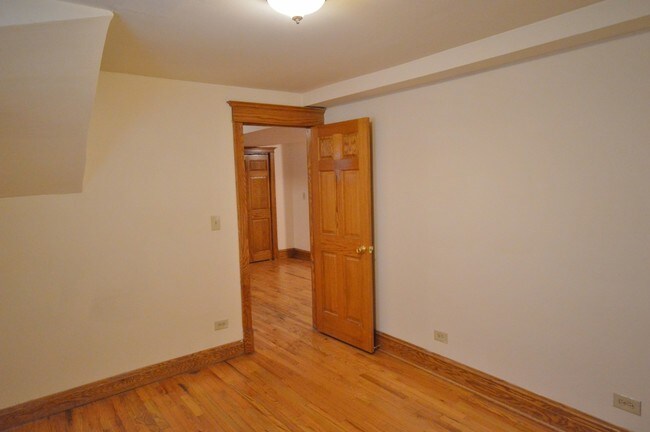 Floorplan - 3810 N. Greenview