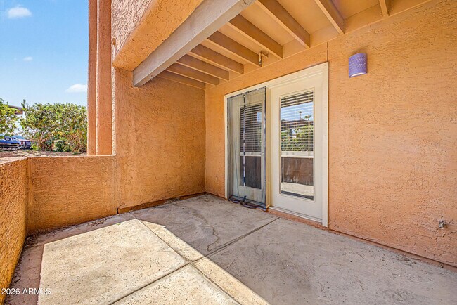 Building Photo - 4704 E Paradise Village Pkwy N