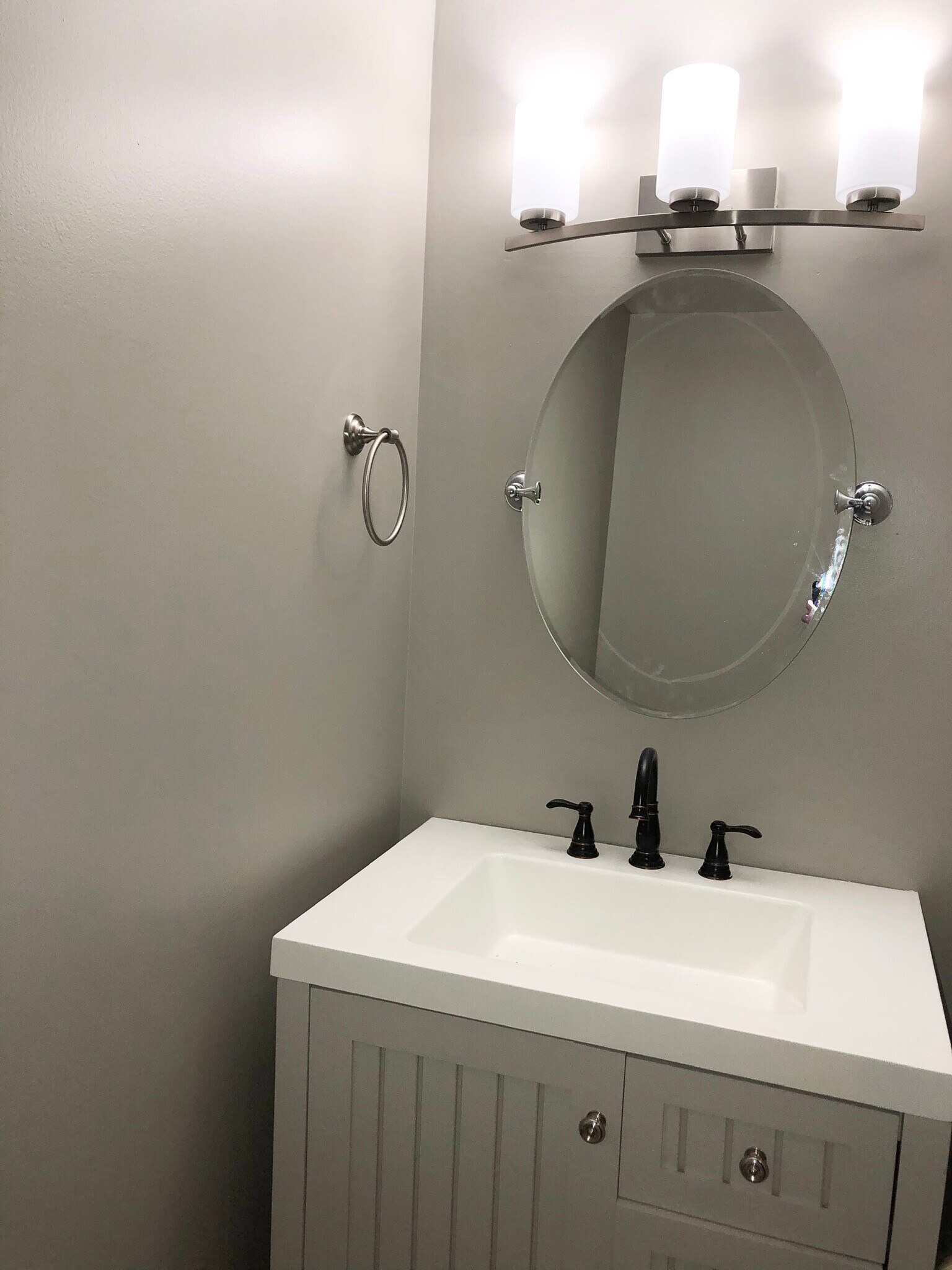 Building Photo - 10 Donagh Ct