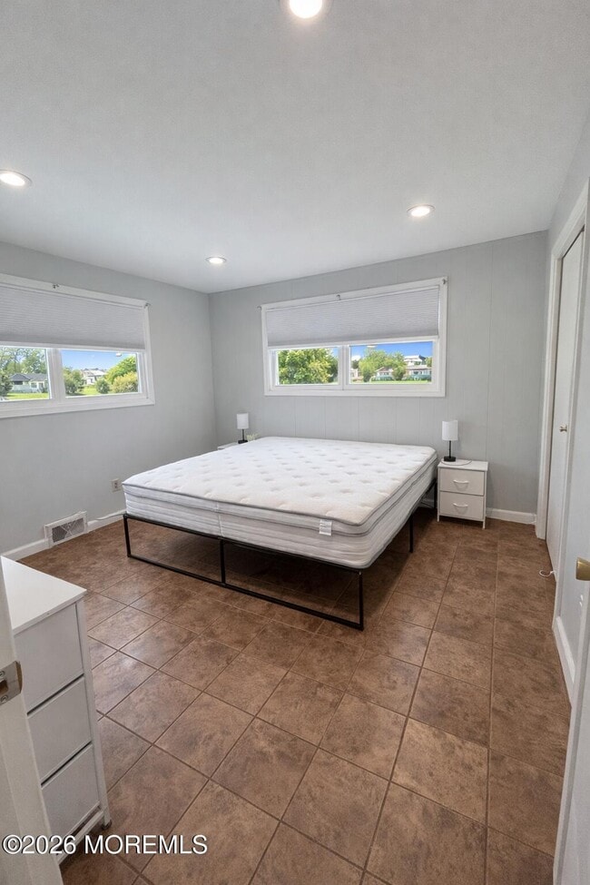 Building Photo - 17 Wyckoff St