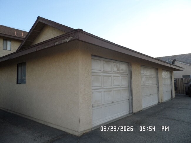 Building Photo - 0160