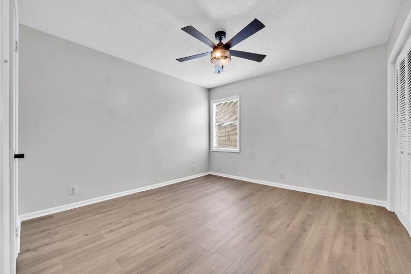 Building Photo - 801 Burcale Rd