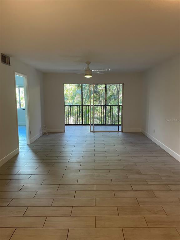 Building Photo - 3700 S Osprey Ave
