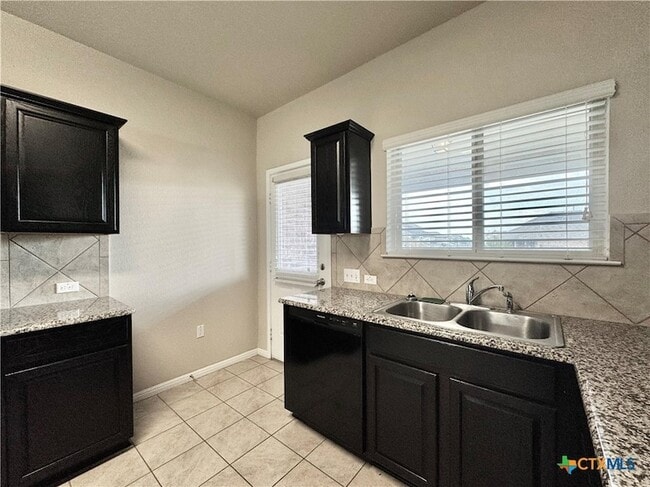 Building Photo - 1024 Britt Ln