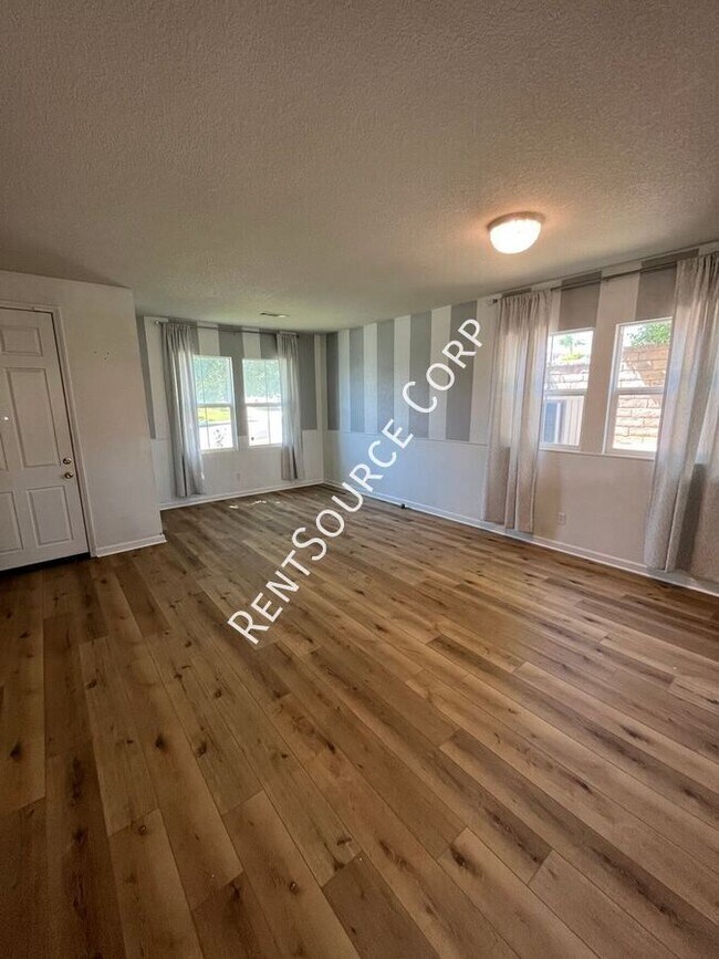 Building Photo - 37515 Limelight Way