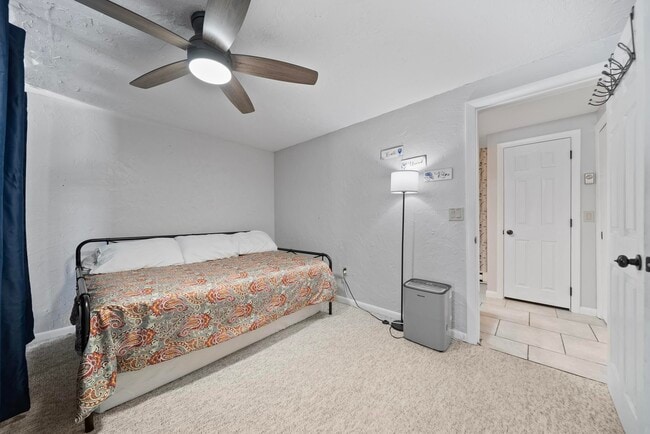 Building Photo - 21 Vlg W Dr