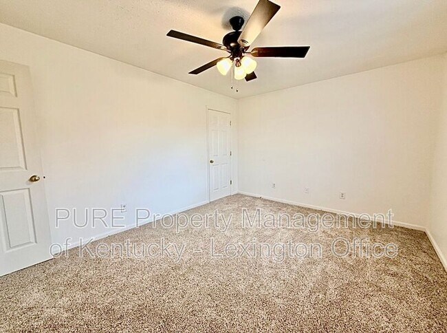 Building Photo - 115 Murphy Ln
