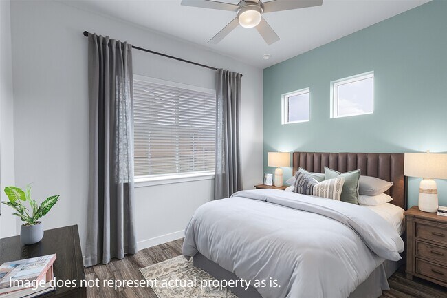 Building Photo - 5613 Wild Acrs