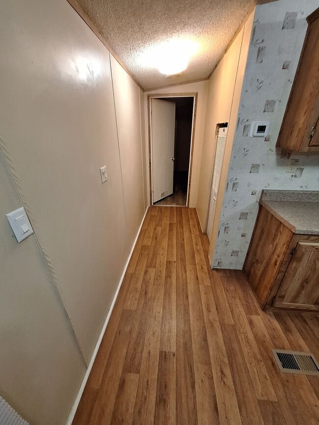 Building Photo - 103 Co Rd 151