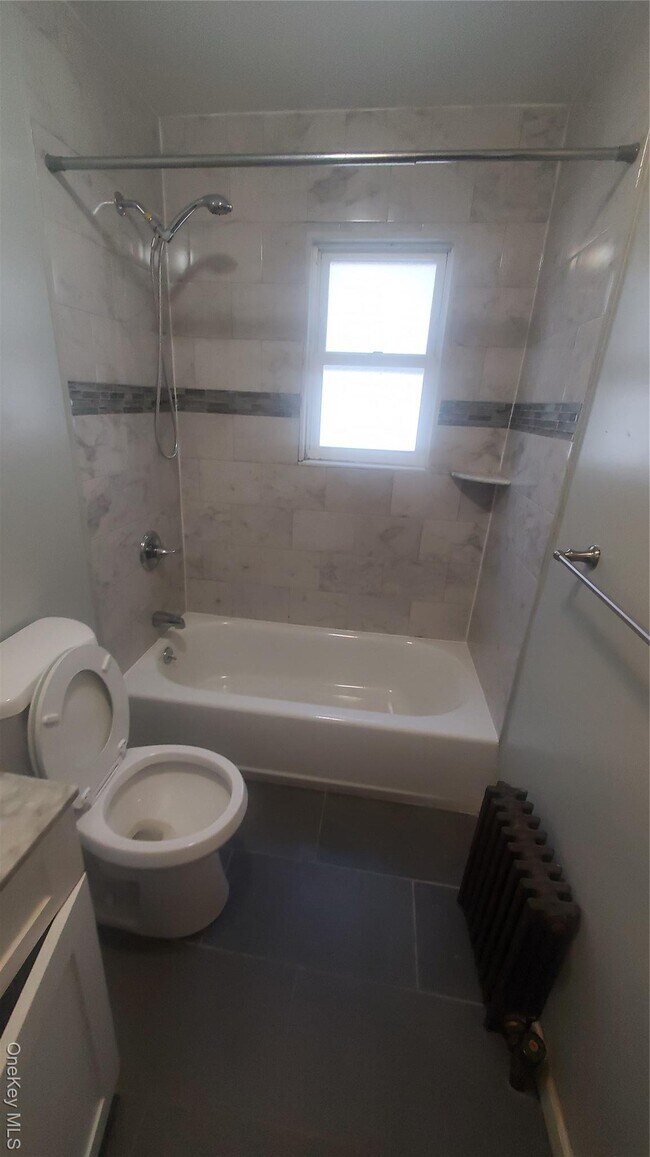 Building Photo - 269 S Fulton Ave