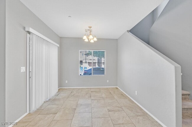 Building Photo - 8920 Hand Painted Ct