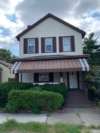Building Photo - 525 3rd Ave