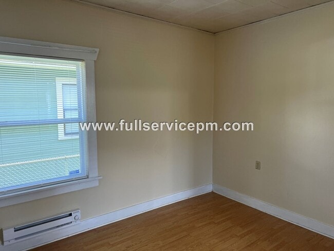 Building Photo - Wonderful corner lot home.