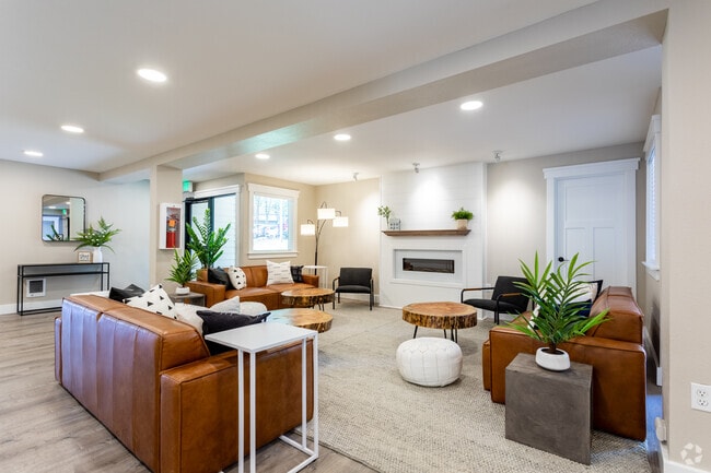 Interior Photo - Oak Vale Apartments