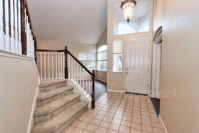 Building Photo - 3240 Big Bear Dr