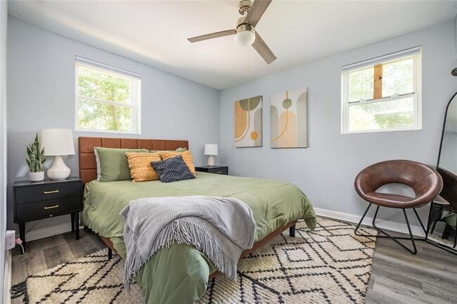 Building Photo - 1778 Flintwood Dr SE