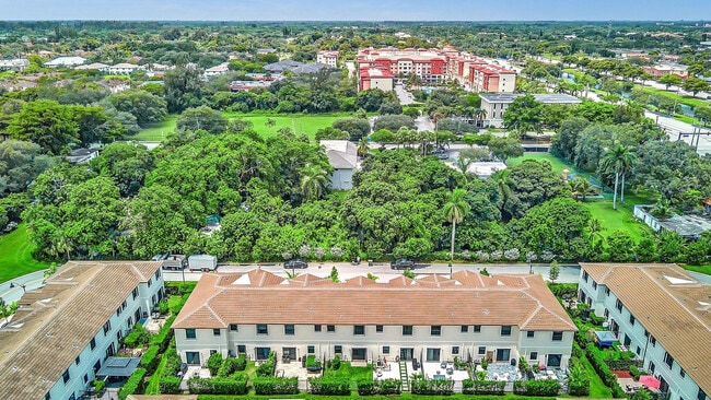 Building Photo - 4668 Banker Terrace