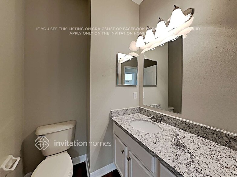Building Photo - 5211 Clover Mist Dr