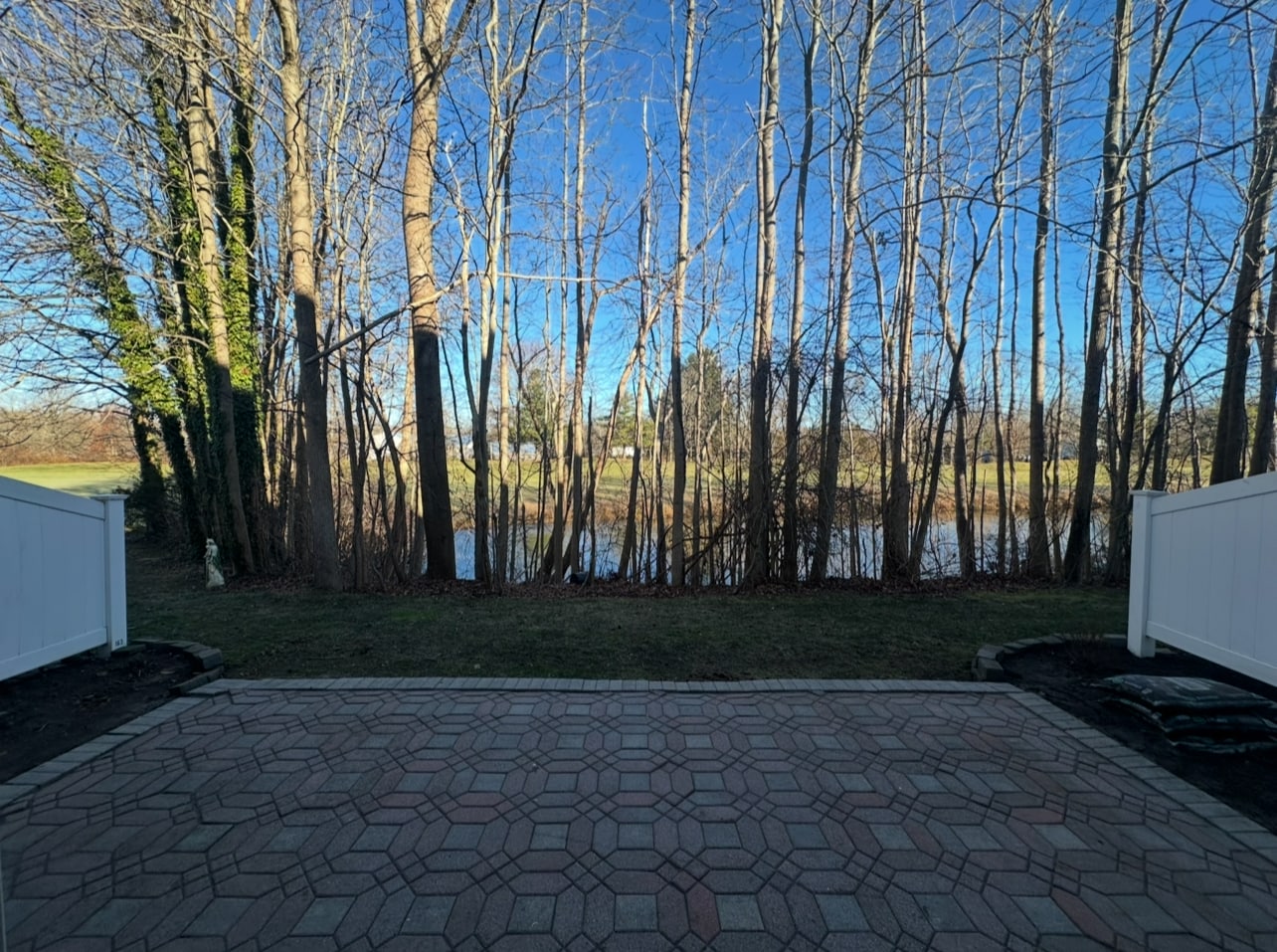 Building Photo - 163 Shinnecock Dr