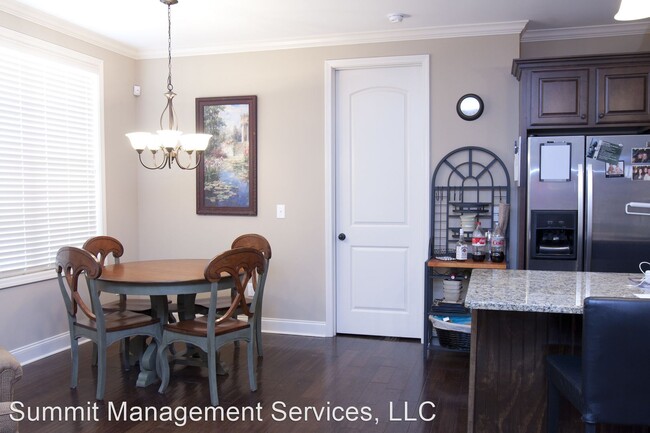 Building Photo - 3 br, 3.5 bath House - 111 Tanglewood Drive