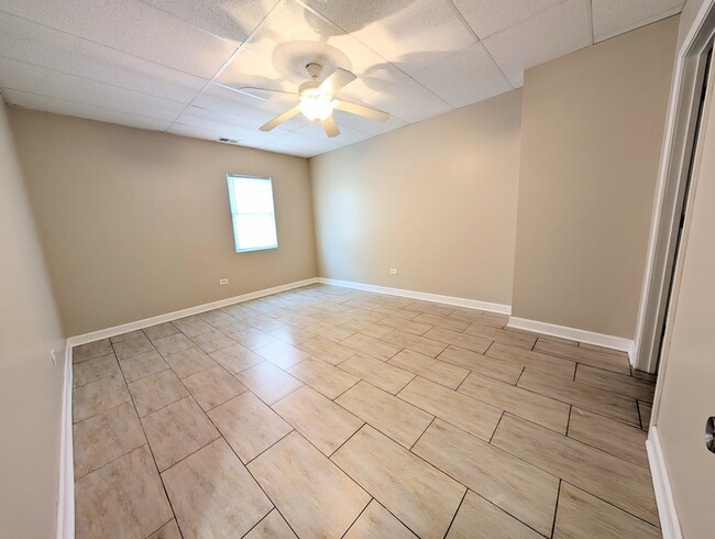 Building Photo - 817 23rd Ave