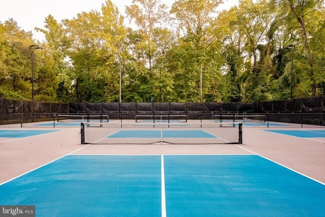 Building Photo - 2227 Glasgow Rd