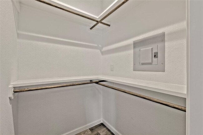 Building Photo - 21754 McCleskey Rd