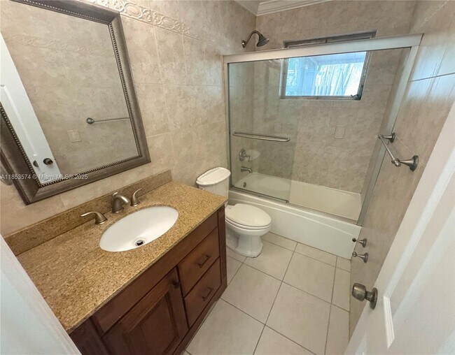 Building Photo - 5710 SW 55th St