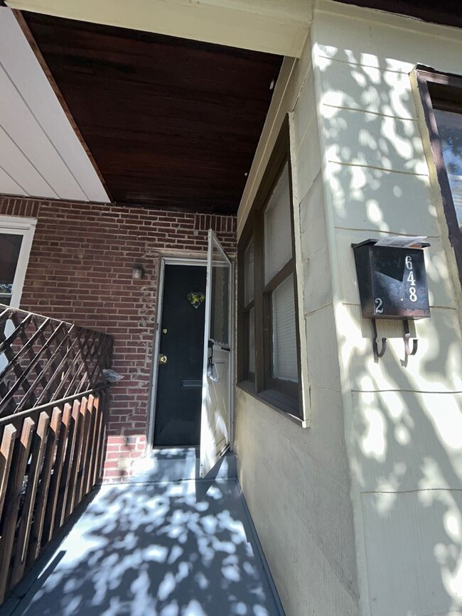 Building Photo - 648 Stuyvesant Ave