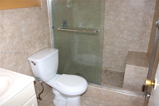 Building Photo - 2260 W 55th St