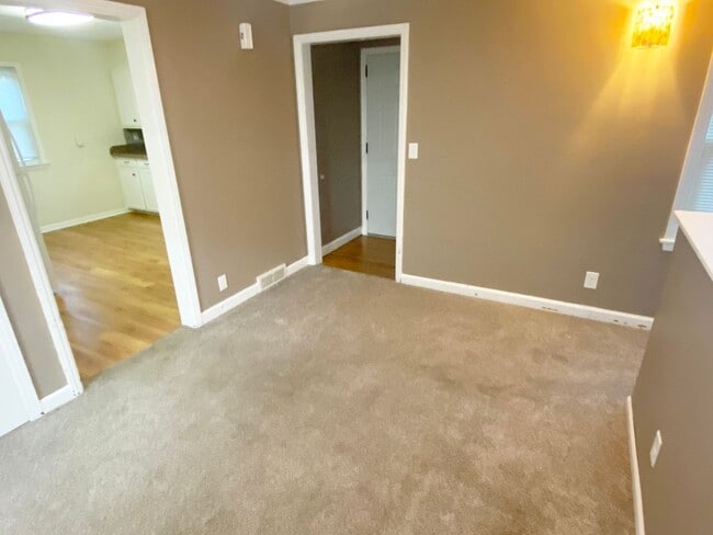 Building Photo - 2-Bedroom 1 Bath Ranch Style Home Near GD ...