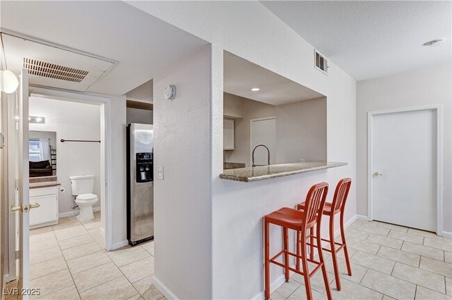 Building Photo - 6650 W Warm Springs Rd