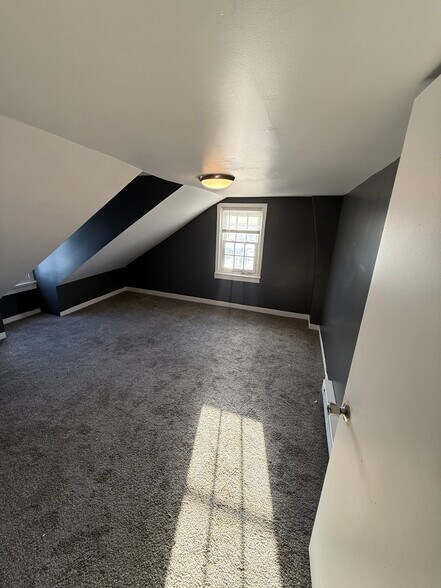 Building Photo - 56 S Pershing Ave