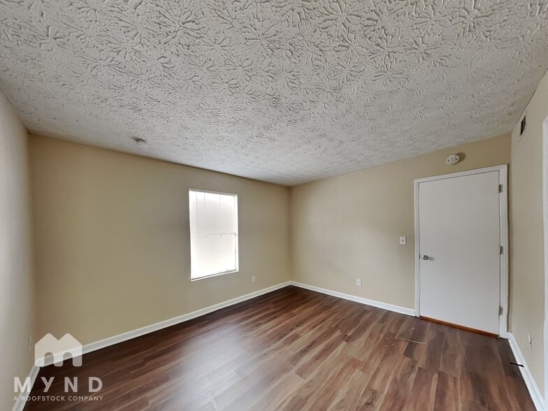 Building Photo - 1626 Sugar Downs Ct SE