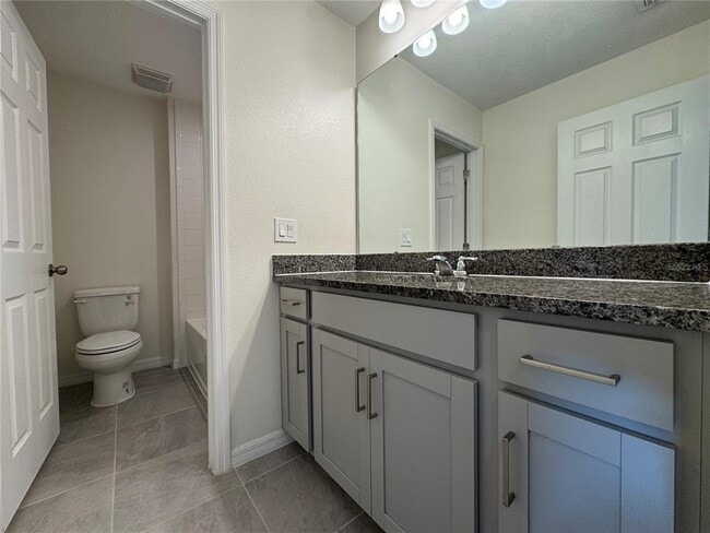 Building Photo - 8936 Matriarca Aly