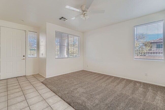 Building Photo - Newly remodeled 3 bedroom Summerlin home!