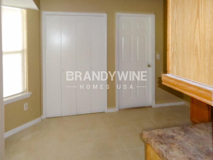 Building Photo - 7987 Domingue Ct
