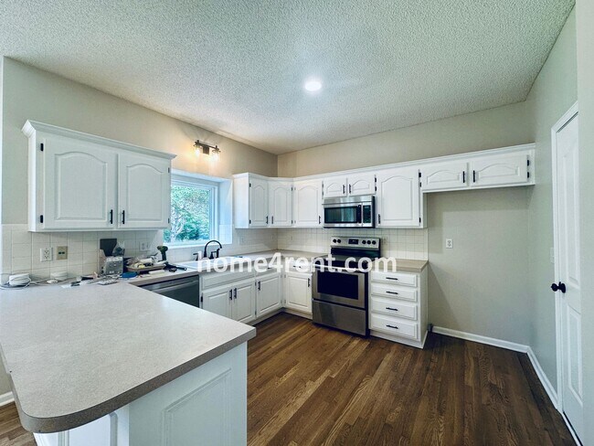 Building Photo - A Fantastic Four Bedroom, Olathe Home w/ N...