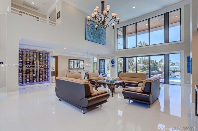 Building Photo - 750 Marine Dr