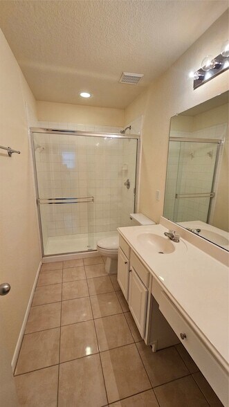 Building Photo - 7918 Barnes Ridge Ln
