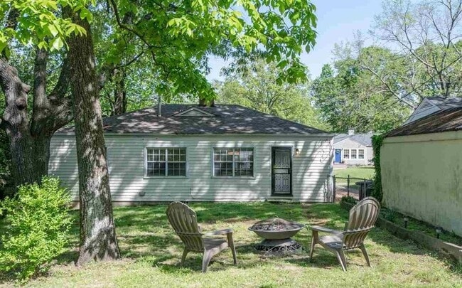 Building Photo - Beautiful three Bedroom One Bathroom For Rent