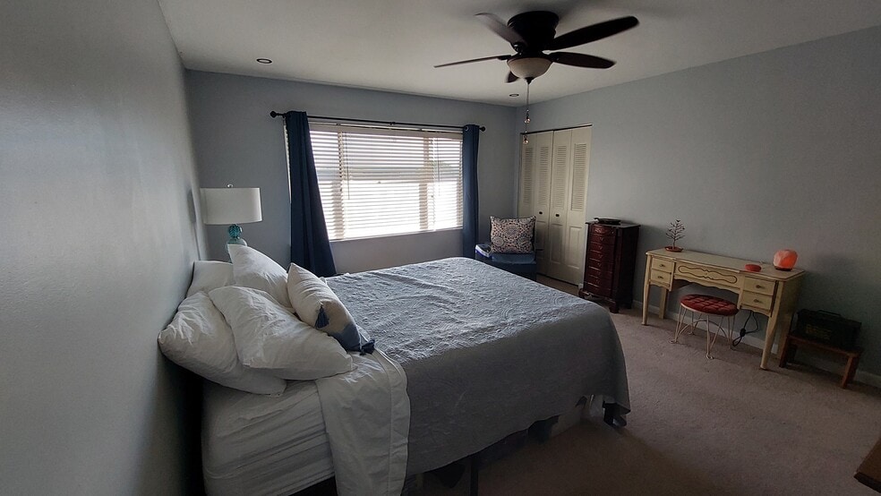 Building Photo - 134 Roberts Ln