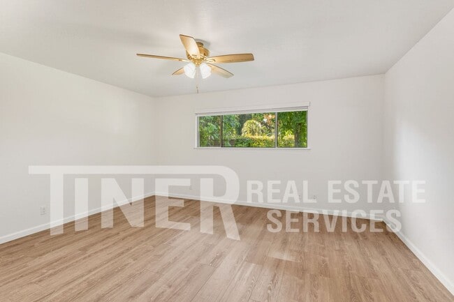 Building Photo - 5100 Turnsberry Ct