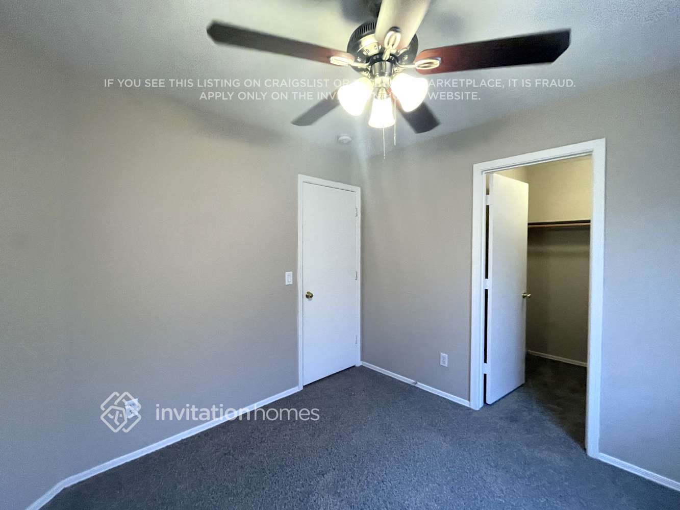 Building Photo - 15440 W Gelding Dr