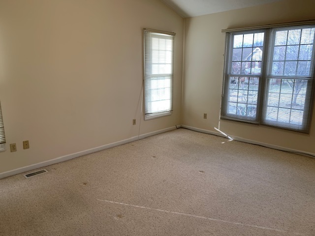 Master's Bedroom - 4377 Bunker Ln