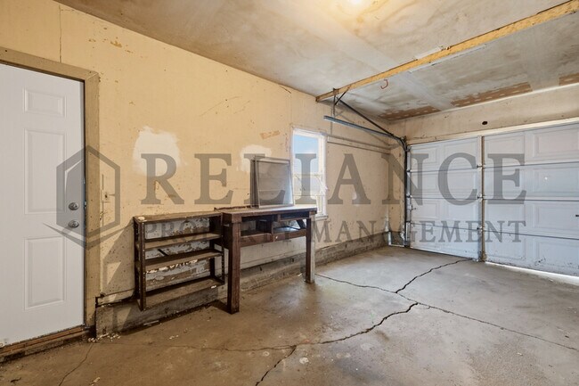 Building Photo - 1843 S Pattie St