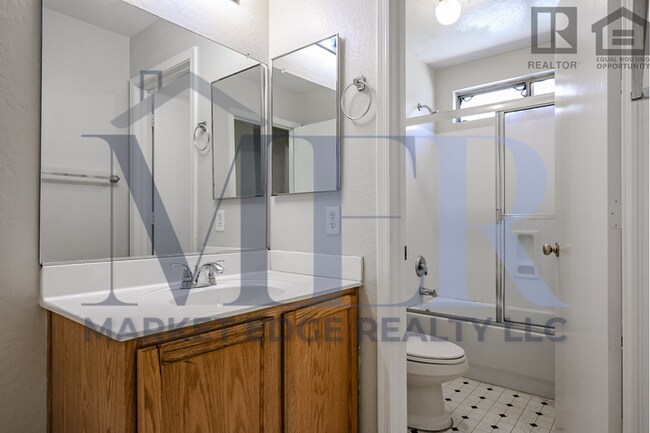 Building Photo - Home at El Mirage Rd/Cactus Rd! JOIN THE W...