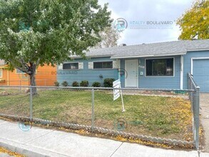 Building Photo - Cozy 3-Bedroom Home with Fenced Yard and G...