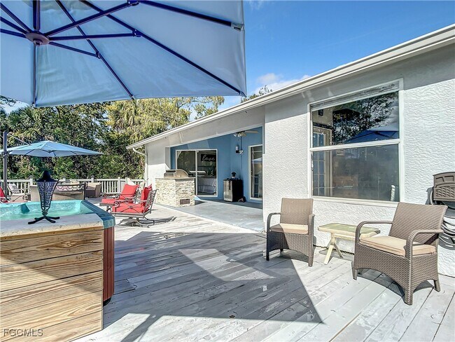 Building Photo - 2511 6th St NW