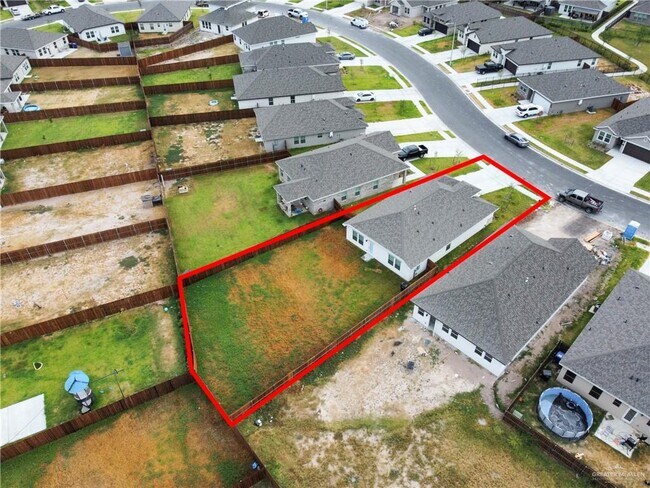 Building Photo - 8313 N 34th Ln